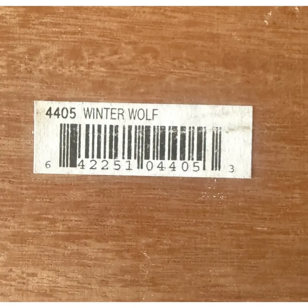 Timber Wolf Cedar Keepsake Box Jewelry Memory Chest Brass Latch Gift